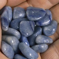 Křemen modrý tromlovaný M, 250 g